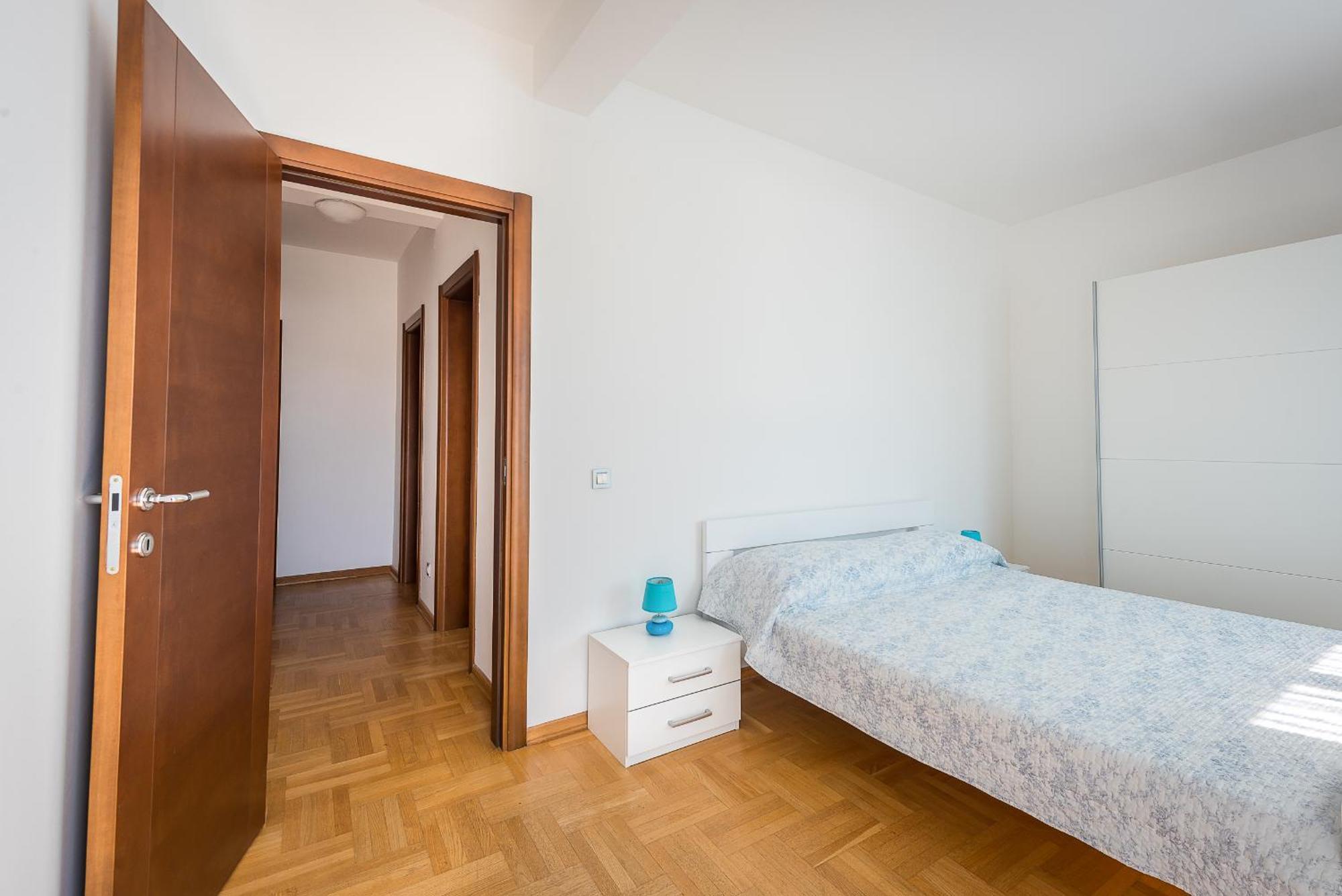 Apartments Montreal Будва Екстериор снимка