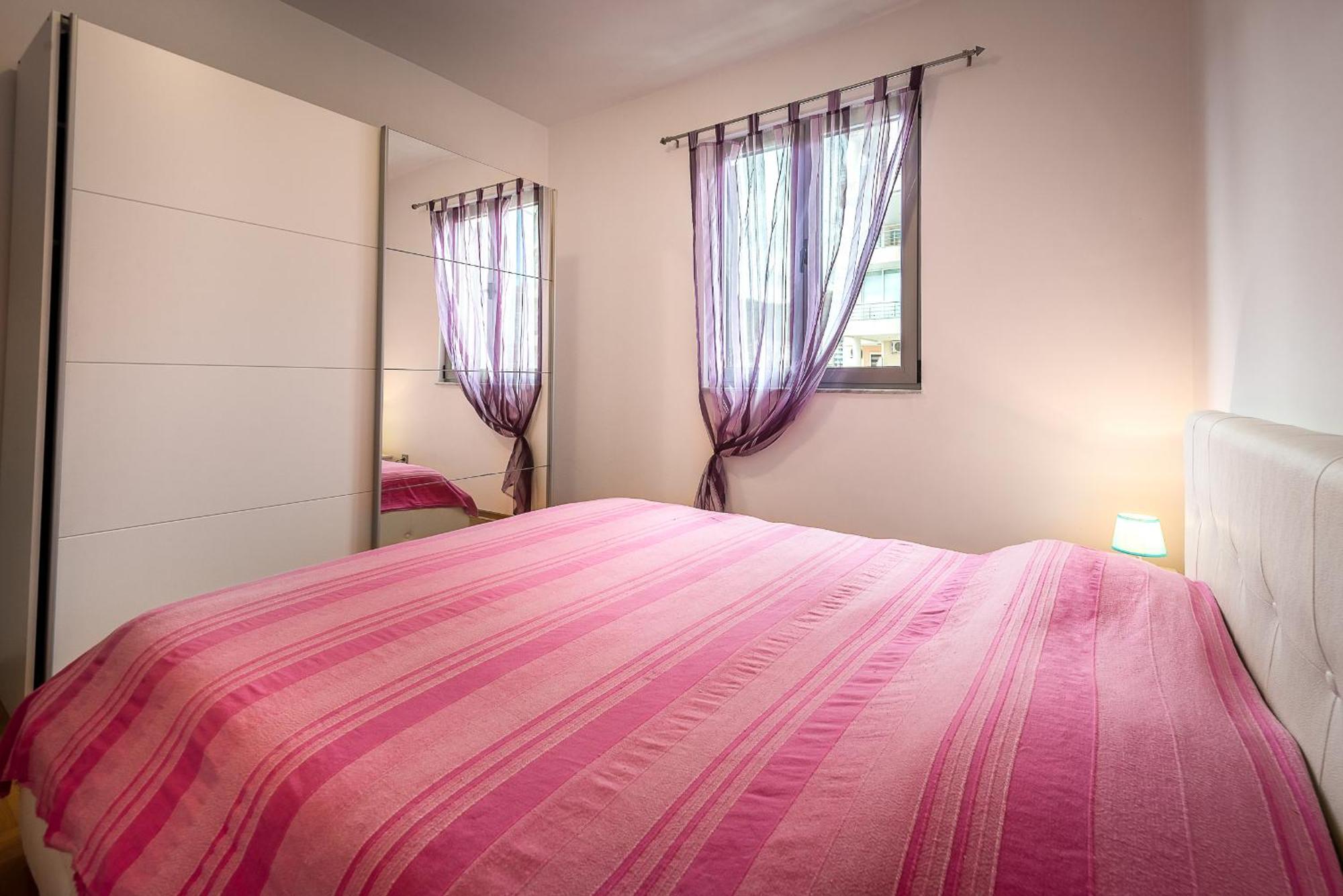 Apartments Montreal Будва Екстериор снимка