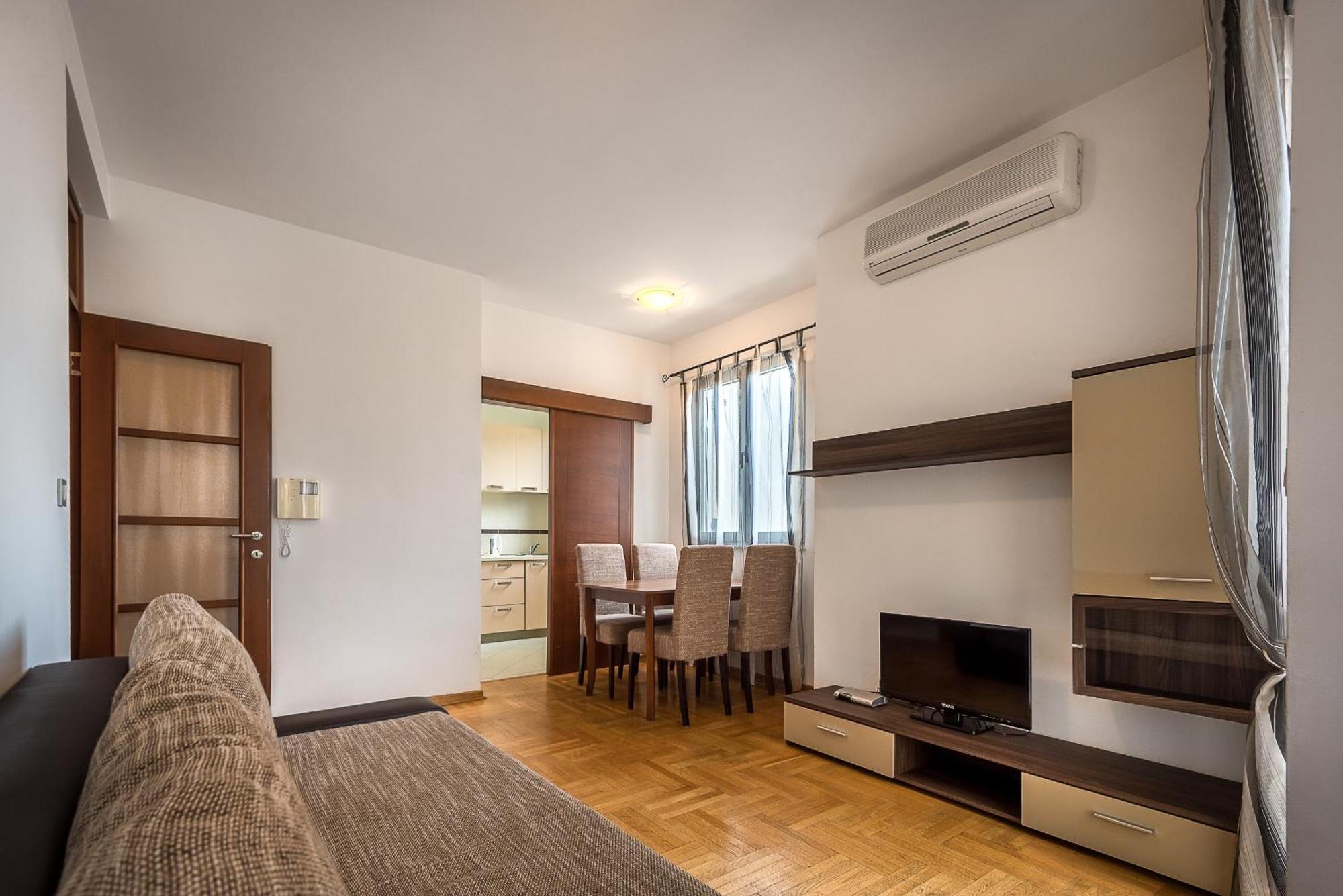 Apartments Montreal Будва Екстериор снимка